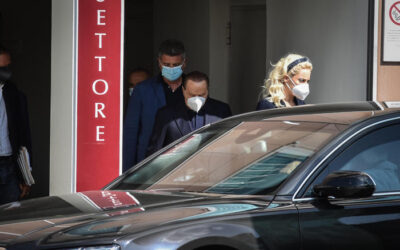 Silvio Berlusconi dimesso dal San Raffaele