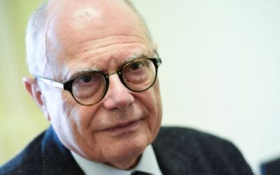 Vaccino Covid, Galli: “Quelli che abbiamo potrebbero non essere efficaci contro le nuove varianti”