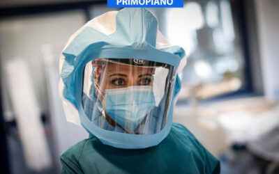 Covid: risalgono le curve, verso 100.000 positivi. Figliuolo, valutiamo l’abbassamento dell’età della terza dose