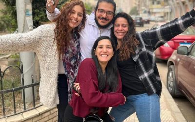 Zaki è libero: ‘Grazie Italia!’. L’abbraccio con la madre