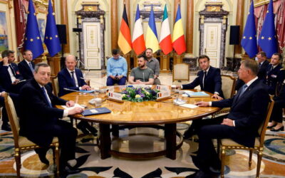 Draghi, Macron e Scholz a Kiev da Zelensky. La visita a Irpin