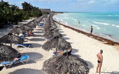 Riprende il settore turistico a Cuba dopo restrizioni pandemia
