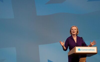 Liz Truss alla guida dei conservatori, pronta per il Governo