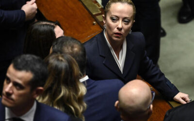 Meloni: Ue-Nato caposaldi, chi non d’accordo fuori da governo