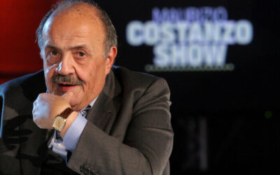 L’addio a Maurizio Costanzo, commozione alla camera ardente