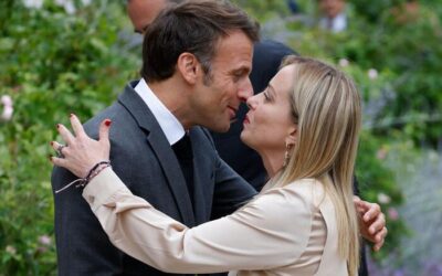 Meloni: “Italia e Francia legate, c’è bisogno di collaborare”