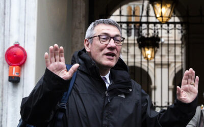 Manovra, scontro Meloni- sindacati. Rinviato a martedì l’incontro