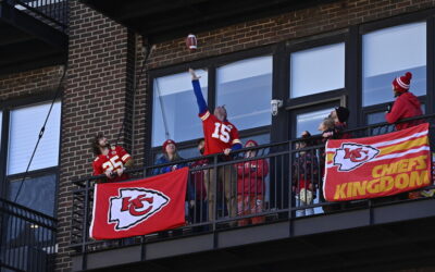 Ultima ora –  Spari alla parata del Super Bowl, un morto e 16 feriti