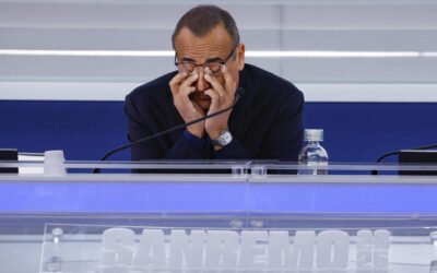 Sanremo, polemica sui voti (e su Conti che allude al pasticcio Mango-Geolier). Poi si scusa: “Abbiamo cercato metodo equo”