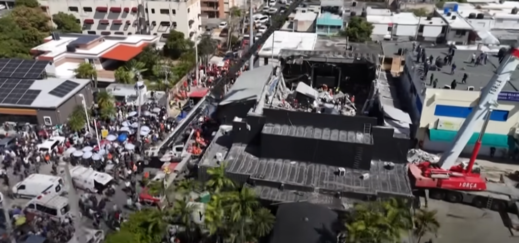 crollo-jet-set-santo-domingo-1024×481