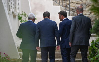 Ucraina, Trump avvisa Putin: ‘Ferma la Guerra o ci saranno gravi conseguenze’