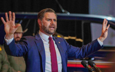 Il vicepresidente J.D. Vance è sotto accusa per  commenti volgari rivolti a una senatrice disabile ed eroe di guerra. 