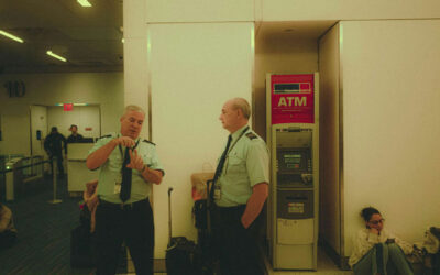 11 cose da non dire mai agli agenti di frontiera che potrebbero creare problemi e il rifiuto in Canada